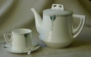 Viennese Pendant Teapot